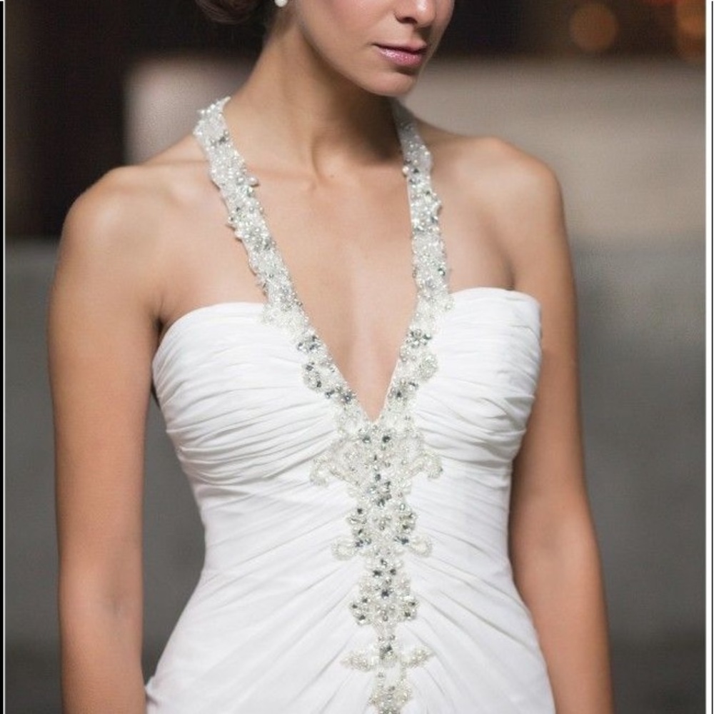 Maggie Sottero Discontinued Reese Wedding Dress - Picture 3 of 14
